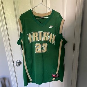 Nike High School LeBron James Jersey Size XL.